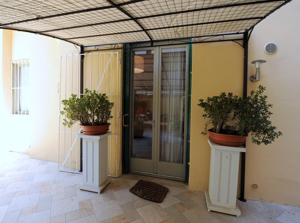Acacia Firenze Apartments Artemisia-Angelica Esterno foto